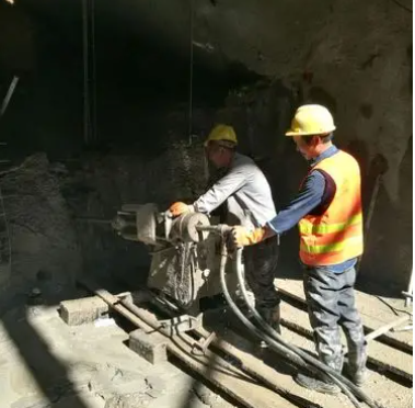 深圳水下抗分散灌浆料特点 水下不分散注浆料介绍