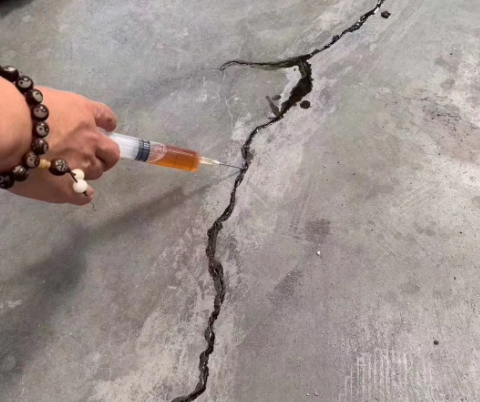 深圳混凝土裂缝修补技术详解​